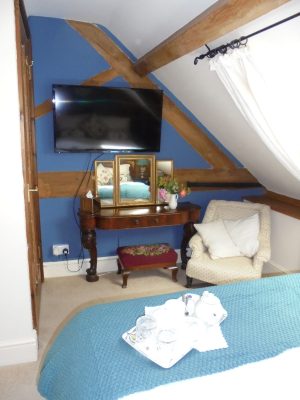 Middle Room